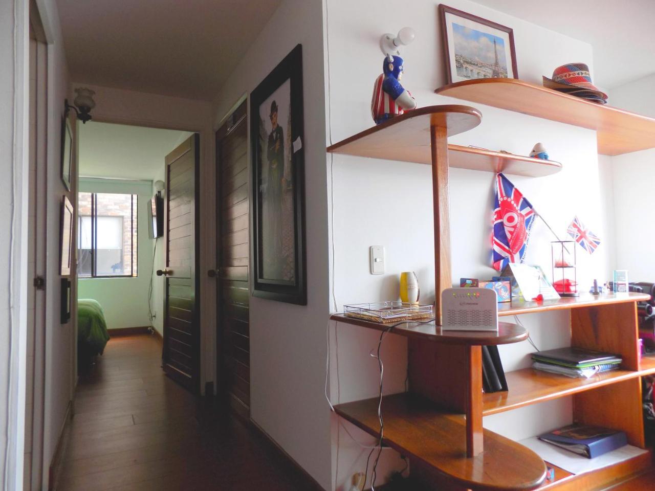 Homestay And Private Bathroom At Chapinero Alto *