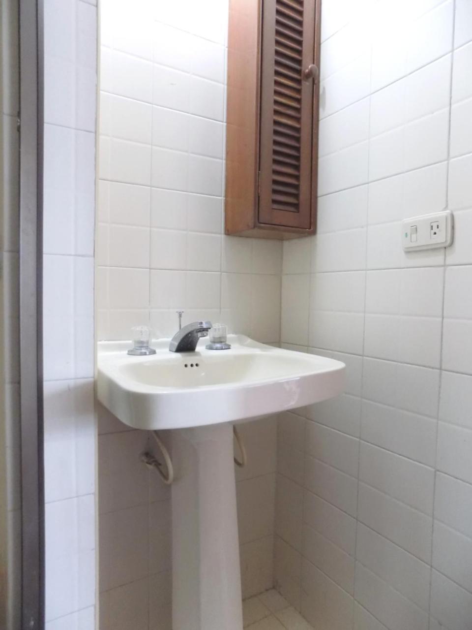 And Private Bathroom At Chapinero Alto Homestay
